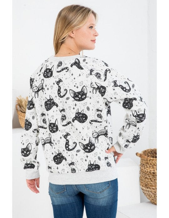 Fun Cat Print Sweatshirt: Fleece Crewneck for Cat Lovers