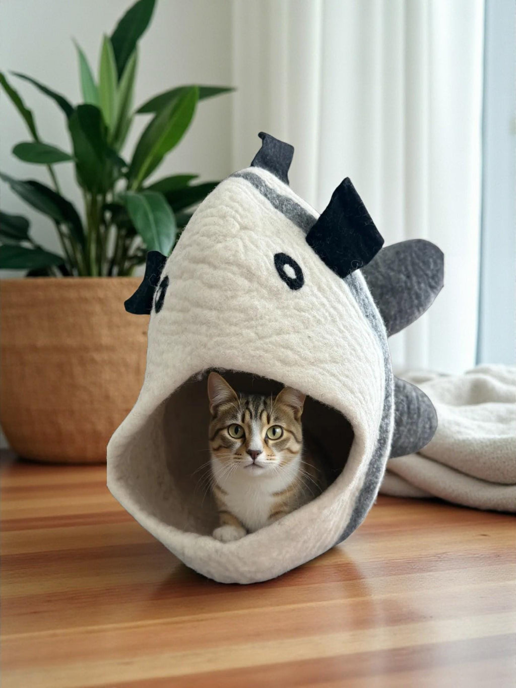Premium Cat Cave/Bed - Soft Merino Wool, Cozy Round Design Felt - Modern Pet Bed - Wool Cat Bed - Handmade Cat Cave - Free Shipping